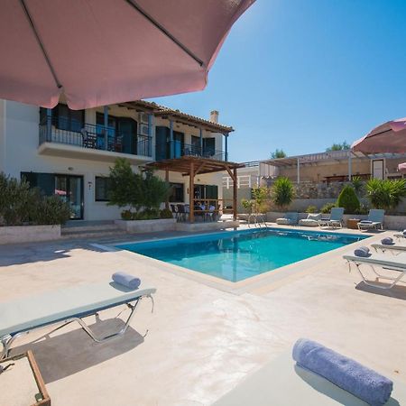 Villa Endless Blue กาลามิตซี ภายนอก รูปภาพ