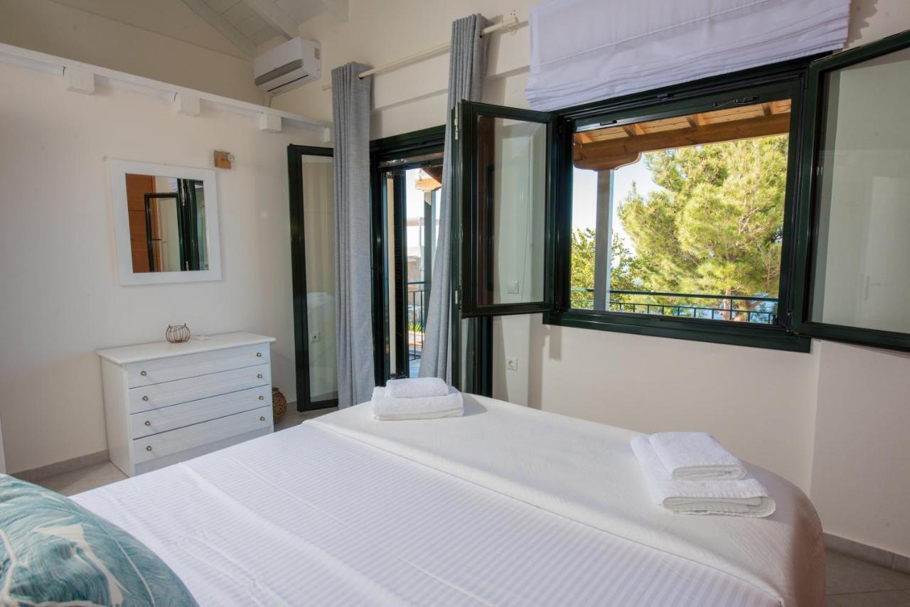 Villa Endless Blue กาลามิตซี ภายนอก รูปภาพ